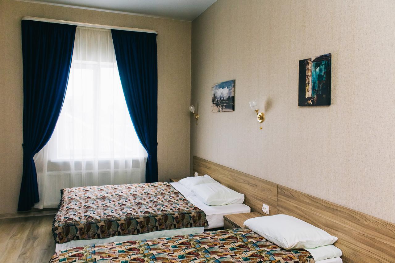 SMALL HOTEL СЛАВЯНСК-НА-КУБАНИ 3* (Россия) - от 2274 RUB | NOCHI